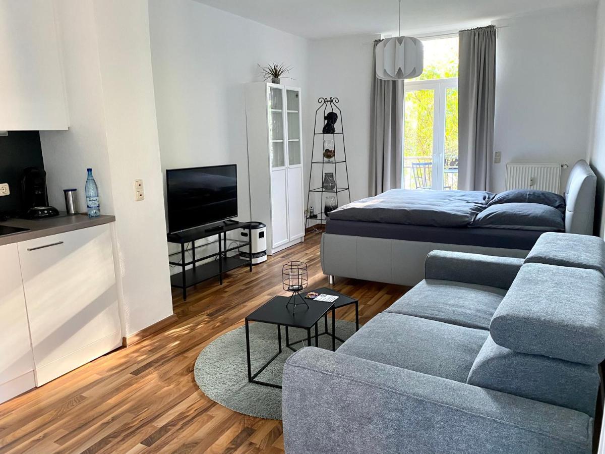 Zentrale Ferienwohnung Mit Balkon In Aquisgrana Esterno foto